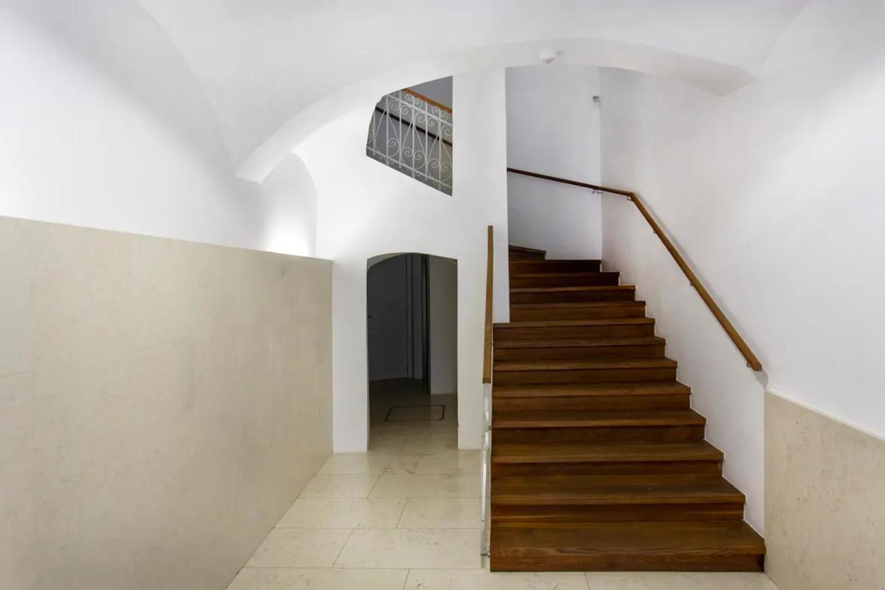 Apartamento Address Deluxe Downtown Liubliana Exterior foto