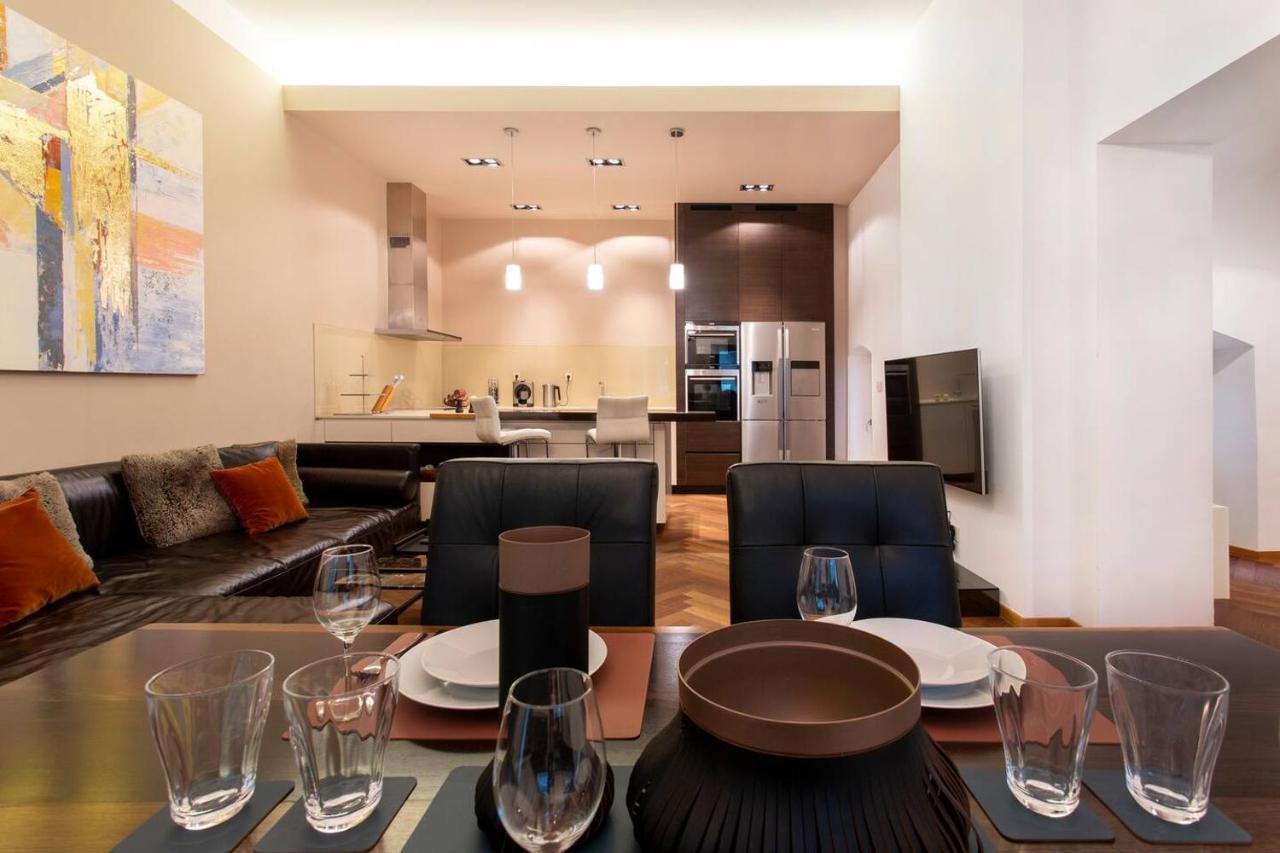 Apartamento Address Deluxe Downtown Liubliana Exterior foto