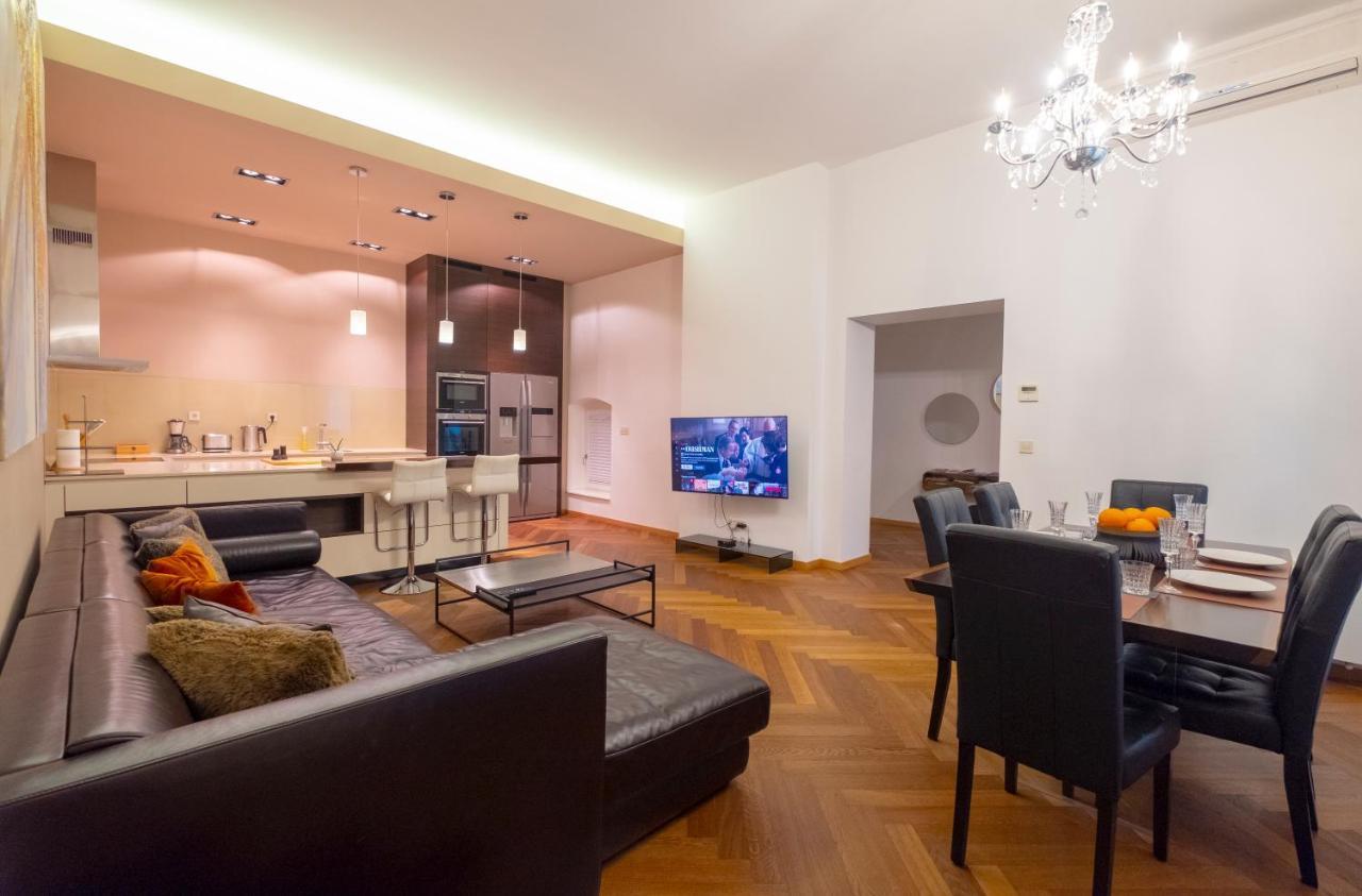 Apartamento Address Deluxe Downtown Liubliana Exterior foto